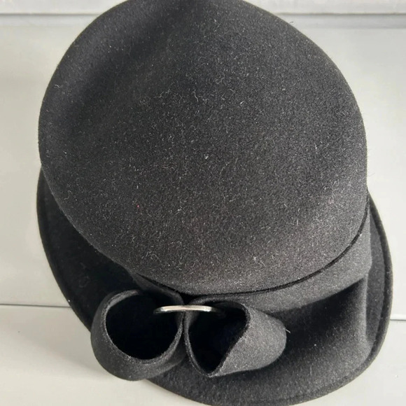 Betmar New York 100% Wool Women's  Bucket Hat - Picture 5 of 8